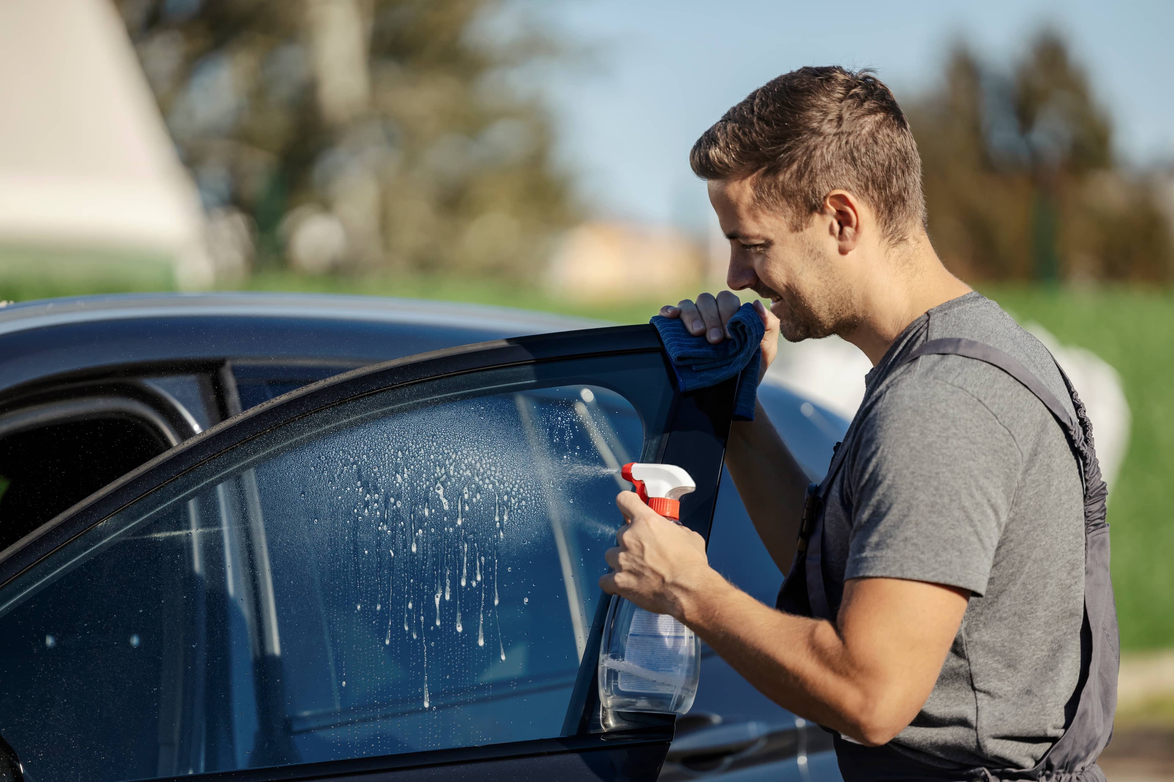 Car glass cleaning